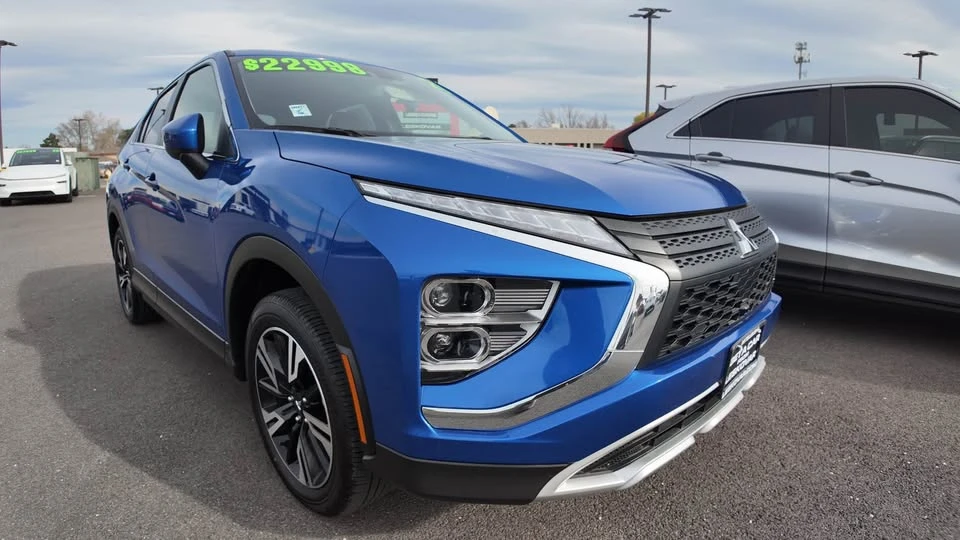 2025 Mitsubishi Eclipse Cross - Image 3 of 20