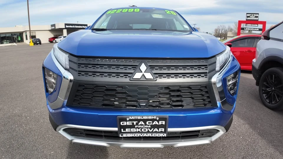 2025 Mitsubishi Eclipse Cross - Image 2 of 20