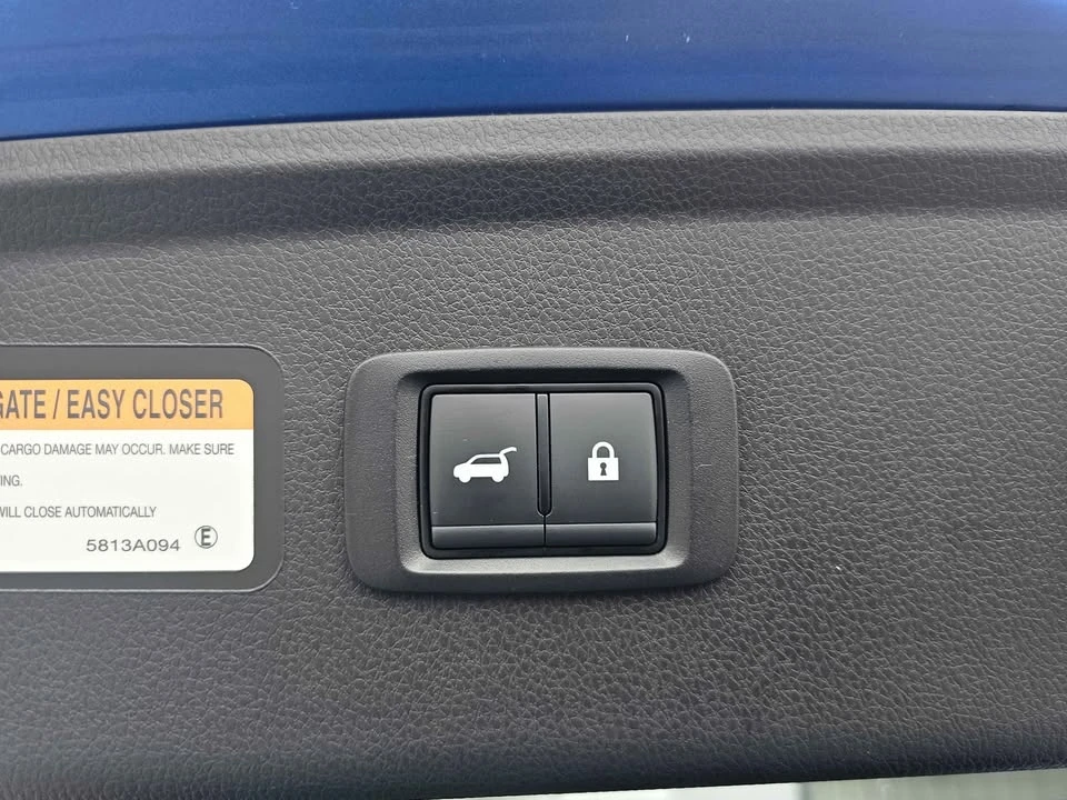 2025 Mitsubishi Eclipse Cross - Image 8 of 20