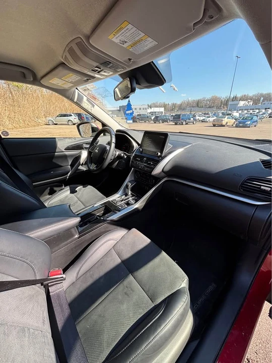 2025 Mitsubishi Eclipse Cross - Image 14 of 19