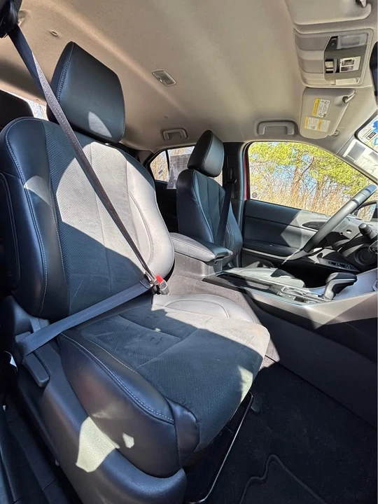 2025 Mitsubishi Eclipse Cross - Image 13 of 19