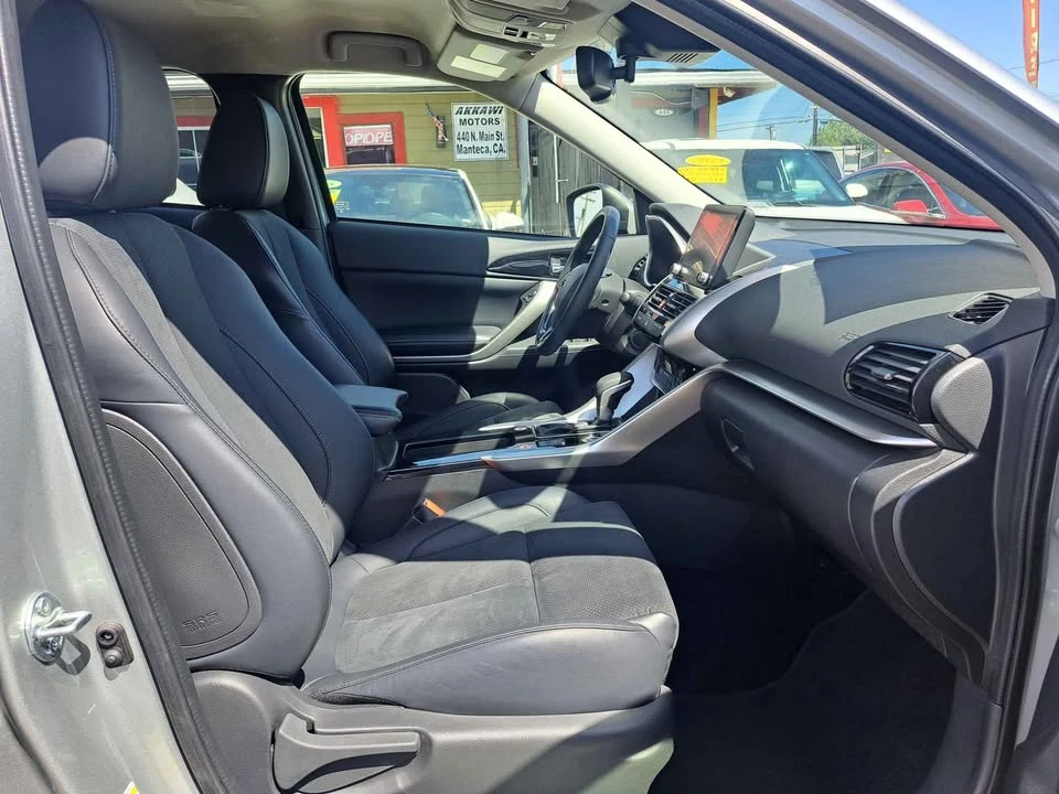 2025 Mitsubishi Eclipse Cross - Image 16 of 20