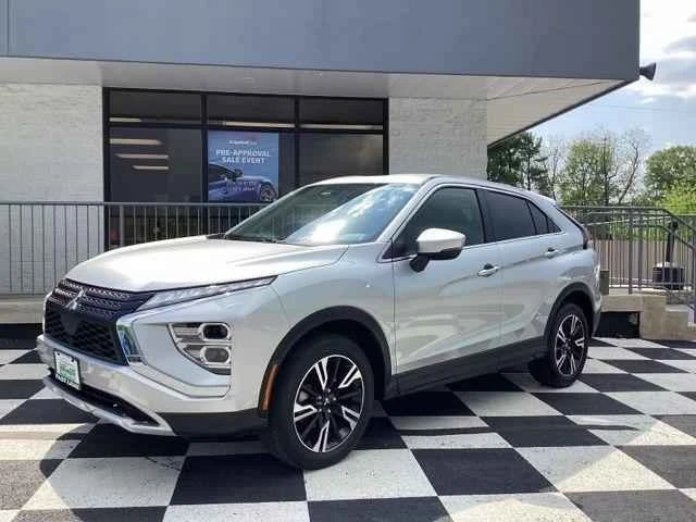 2025 Mitsubishi Eclipse Cross - Image 2 of 20