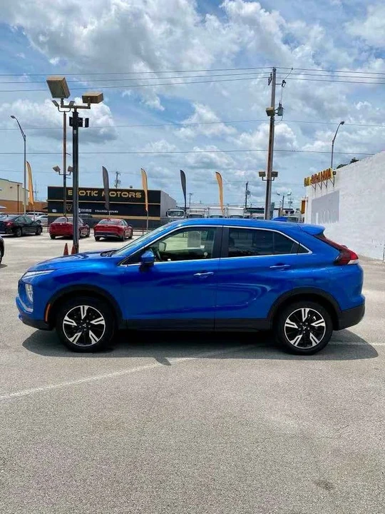 2025 Mitsubishi Eclipse Cross - Image 5 of 13