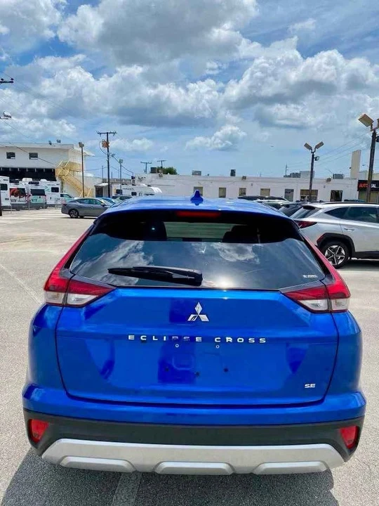 2025 Mitsubishi Eclipse Cross - Image 3 of 13