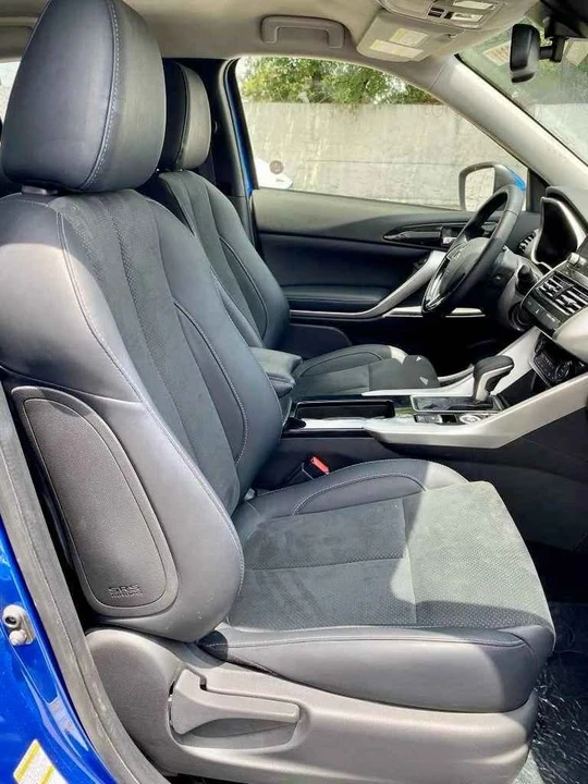2025 Mitsubishi Eclipse Cross - Image 12 of 13