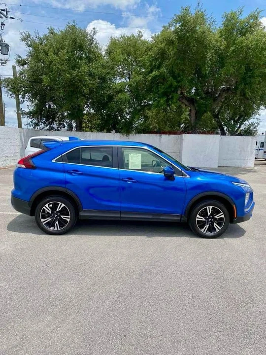 2025 Mitsubishi Eclipse Cross - Image 4 of 12