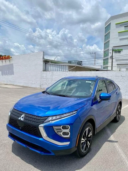 2025 Mitsubishi Eclipse Cross - Image 3 of 12