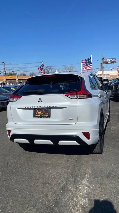 2025 Mitsubishi Eclipse Cross - Image 5 of 7