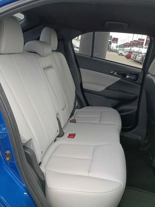 2025 Mitsubishi Eclipse Cross - Image 14 of 20