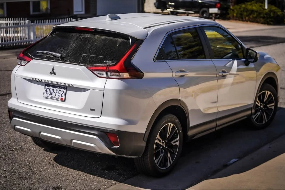 2025 Mitsubishi Eclipse Cross - Image 4 of 13