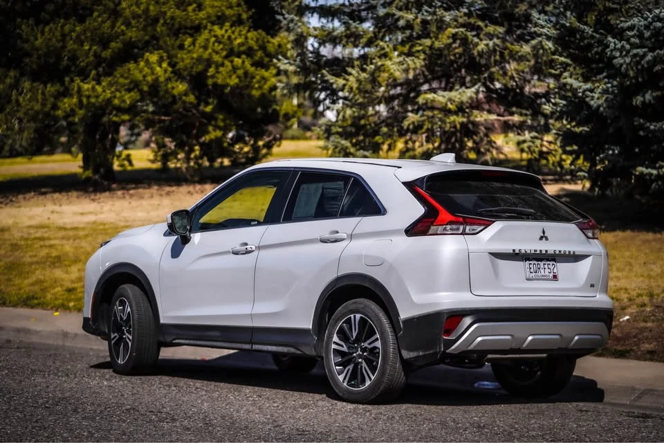 2025 Mitsubishi Eclipse Cross - Image 3 of 13