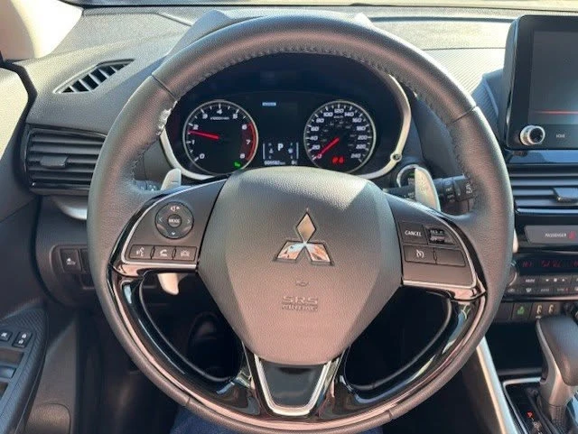 2025 Mitsubishi Eclipse Cross - Image 17 of 18