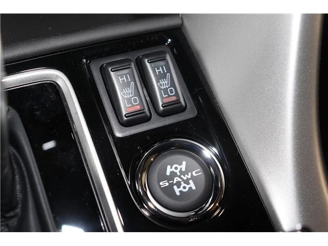 2025 Mitsubishi Eclipse Cross - Image 15 of 16