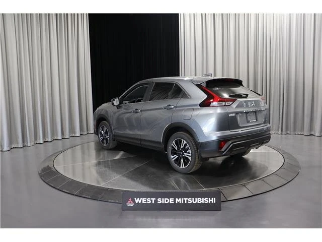 2025 Mitsubishi Eclipse Cross - Image 4 of 16