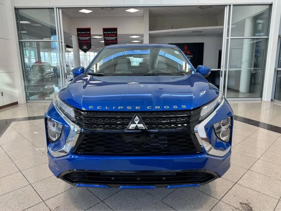 2025 Mitsubishi Eclipse Cross - Image 5 of 18