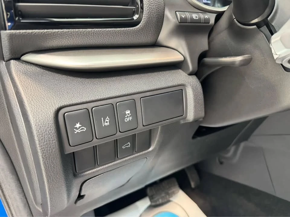 2025 Mitsubishi Eclipse Cross - Image 18 of 18