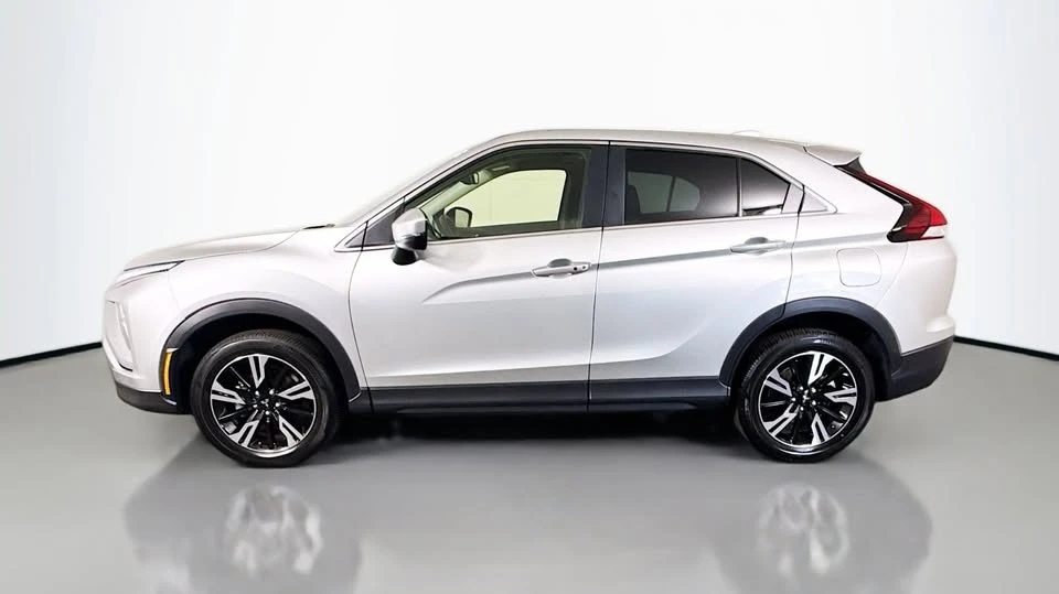 2025 Mitsubishi Eclipse Cross - Image 7 of 14
