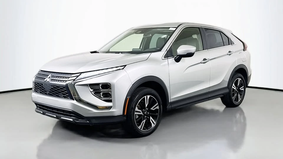 2025 Mitsubishi Eclipse Cross - Image 8 of 14