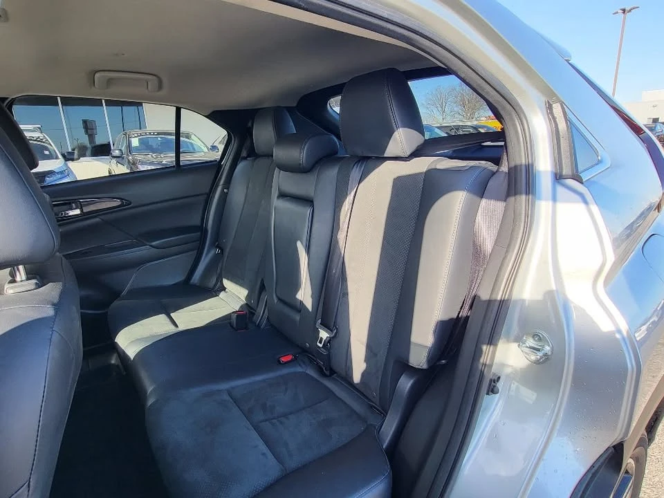 2025 Mitsubishi Eclipse Cross - Image 3 of 14