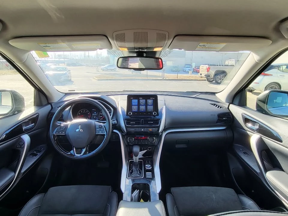 2025 Mitsubishi Eclipse Cross - Image 4 of 14