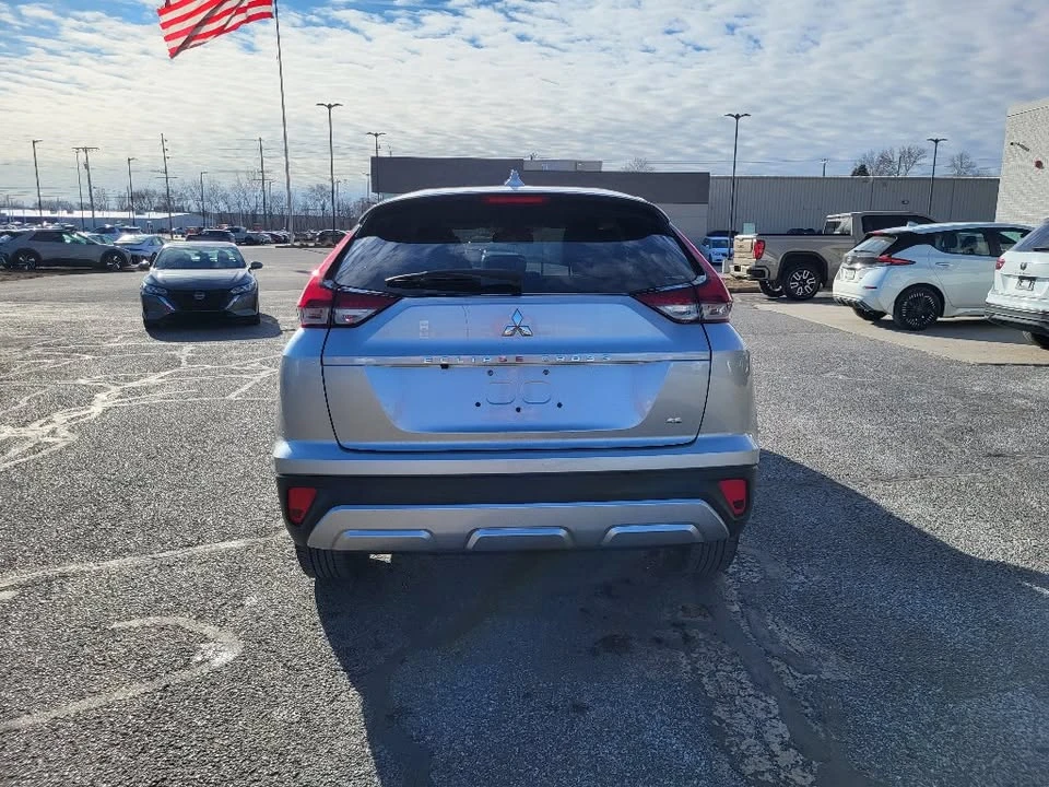 2025 Mitsubishi Eclipse Cross - Image 10 of 14