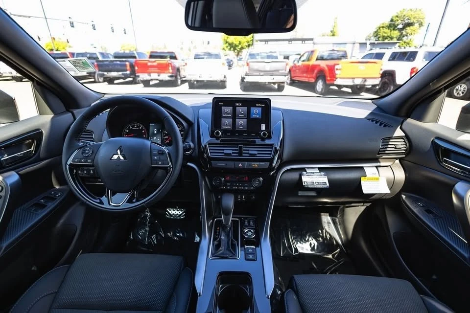 2025 Mitsubishi Eclipse Cross - Image 20 of 20