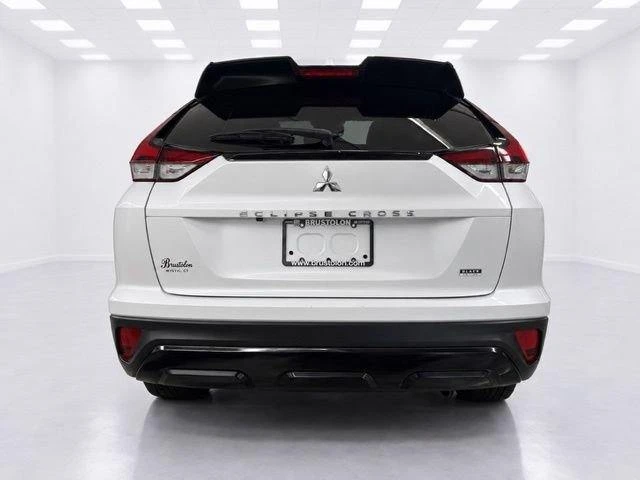 2025 Mitsubishi Eclipse Cross - Image 10 of 20