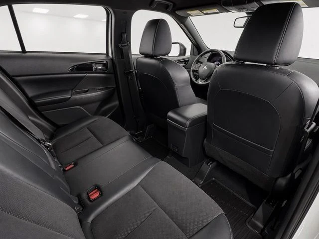 2025 Mitsubishi Eclipse Cross - Image 20 of 20