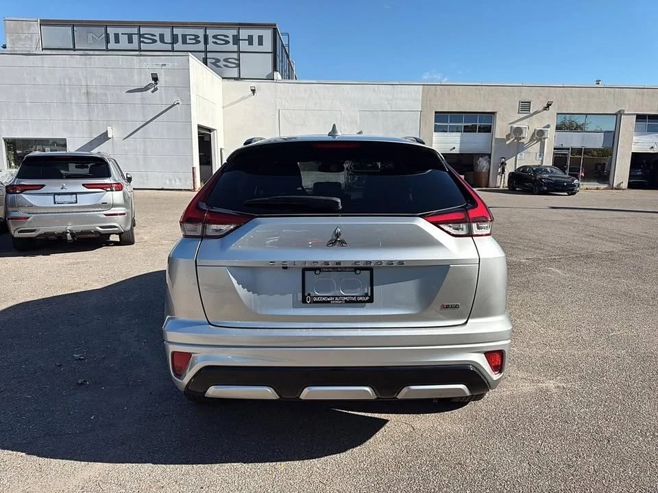 2025 Mitsubishi Eclipse Cross - Image 2 of 15