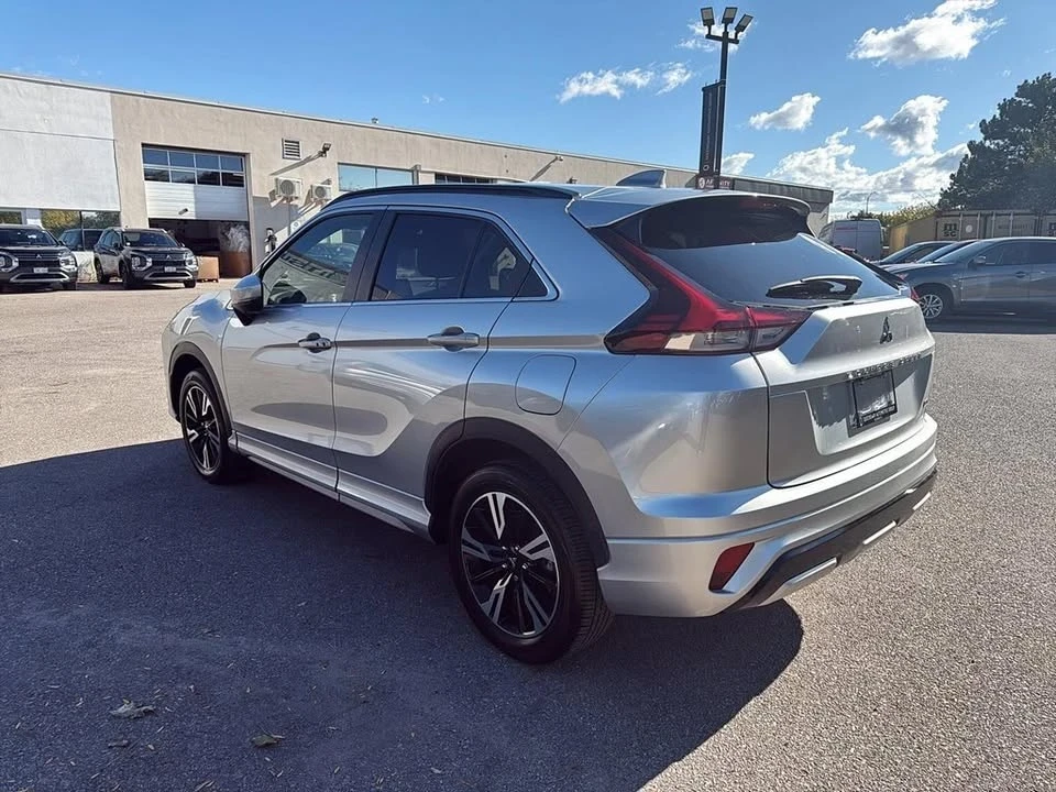 2025 Mitsubishi Eclipse Cross - Image 3 of 15