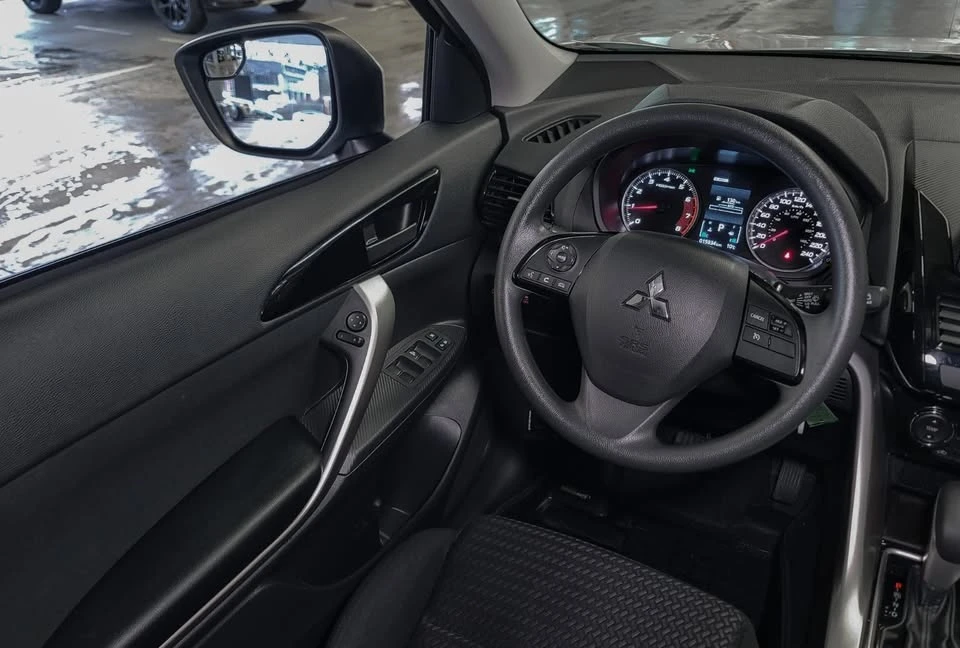 2025 Mitsubishi Eclipse Cross - Image 19 of 19