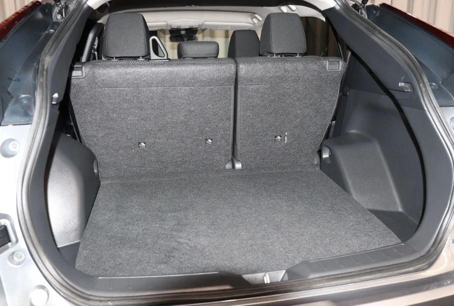2025 Mitsubishi Eclipse Cross - Image 9 of 9