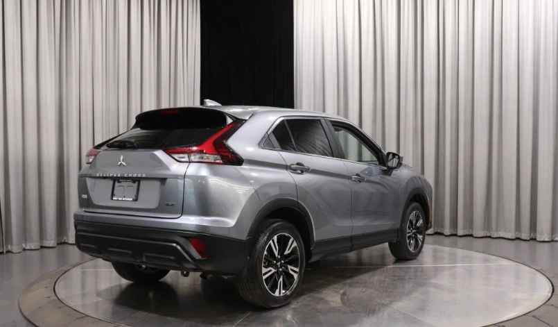 2025 Mitsubishi Eclipse Cross - Image 3 of 9