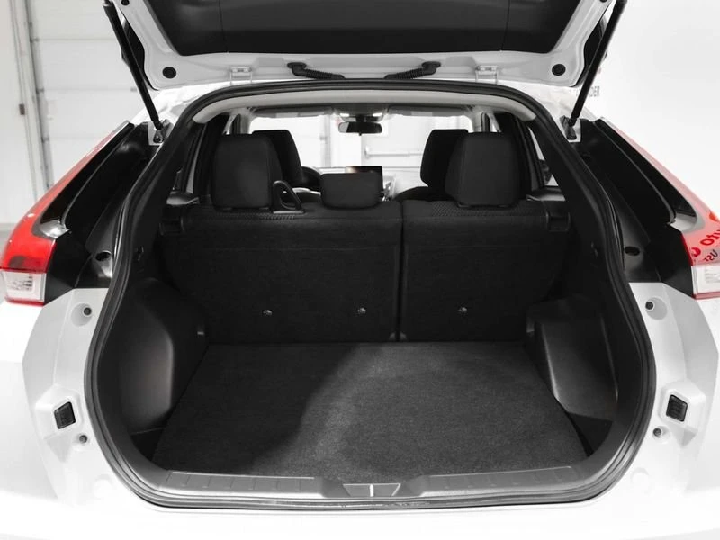 2025 Mitsubishi Eclipse Cross - Image 6 of 20