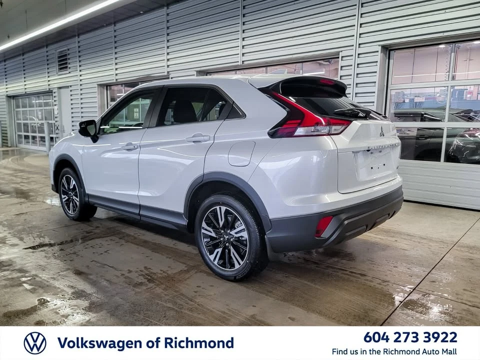 2025 Mitsubishi Eclipse Cross - Image 6 of 11