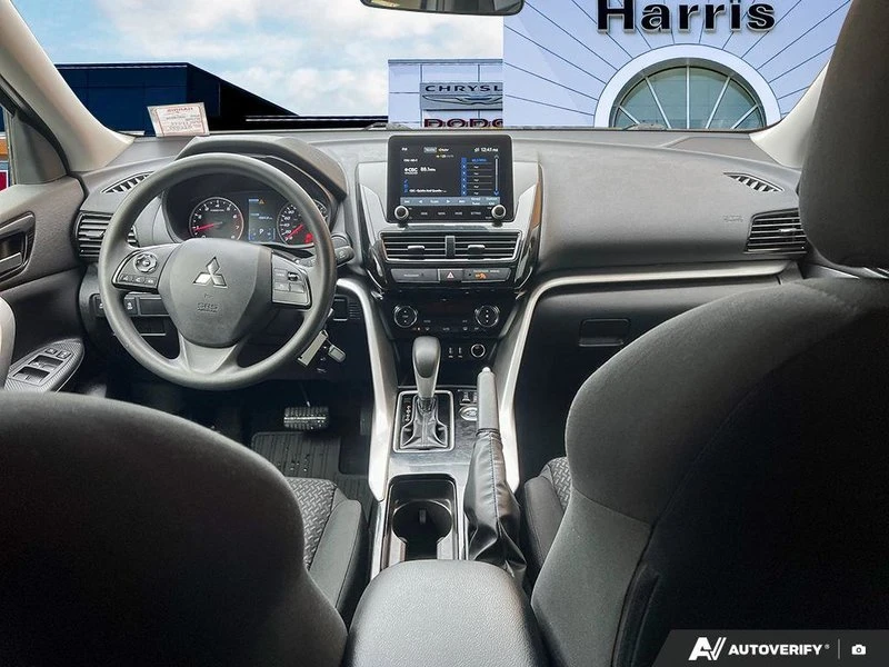 2025 Mitsubishi Eclipse Cross - Image 19 of 20