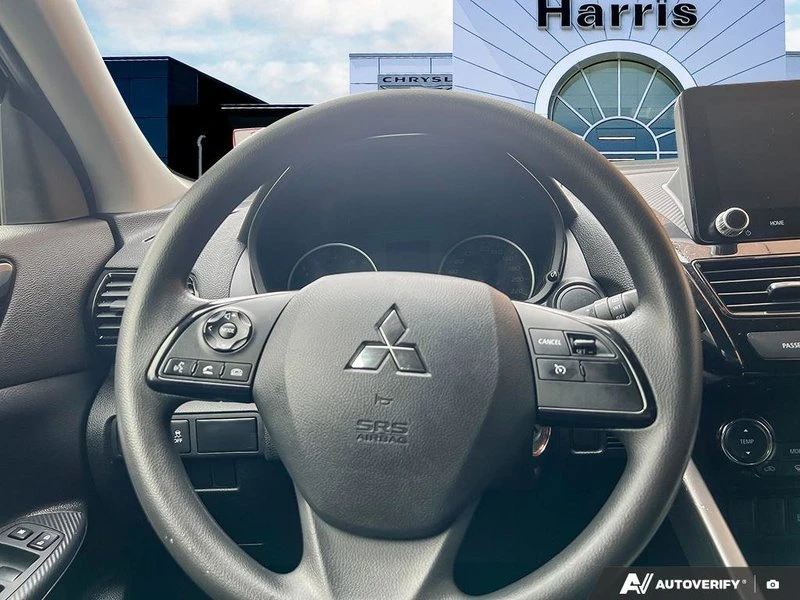 2025 Mitsubishi Eclipse Cross - Image 9 of 20