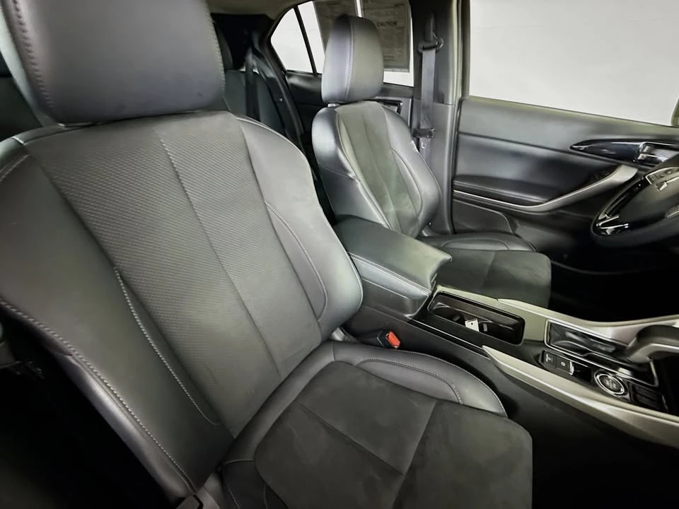 2025 Mitsubishi Eclipse Cross - Image 17 of 19