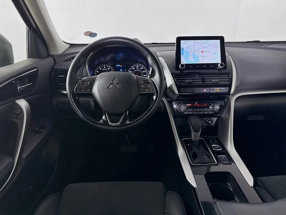 2025 Mitsubishi Eclipse Cross - Image 9 of 19