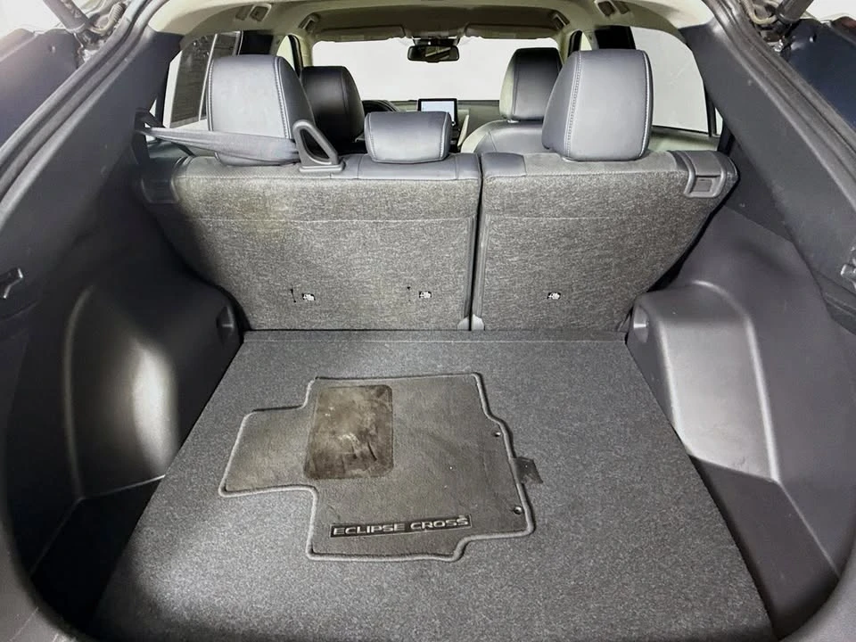 2025 Mitsubishi Eclipse Cross - Image 15 of 19