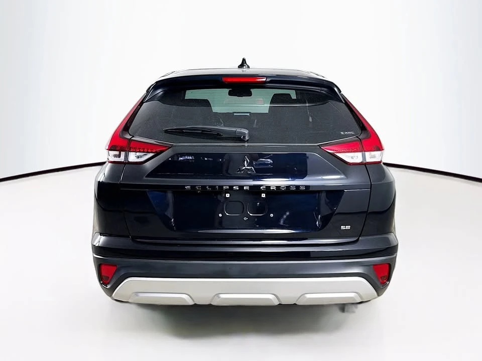 2025 Mitsubishi Eclipse Cross - Image 13 of 19