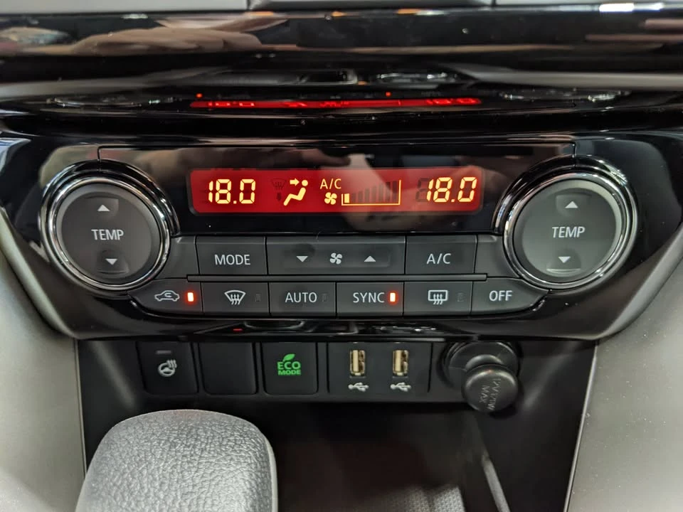 2025 Mitsubishi Eclipse Cross - Image 16 of 20