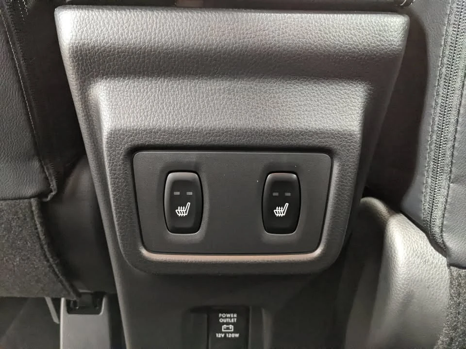 2025 Mitsubishi Eclipse Cross - Image 11 of 20