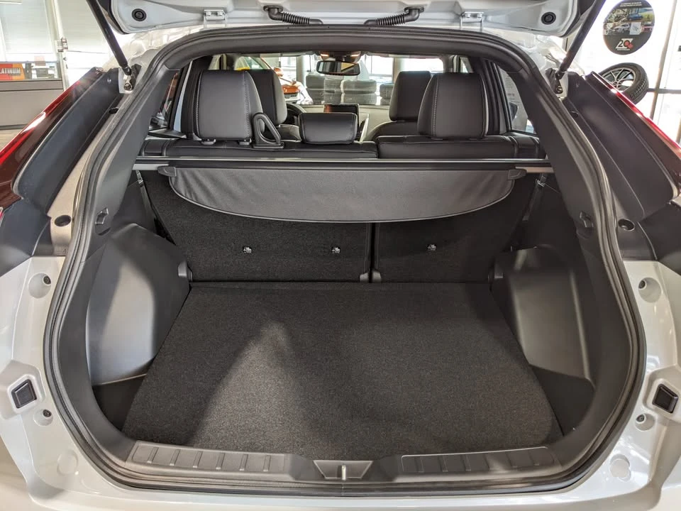 2025 Mitsubishi Eclipse Cross - Image 9 of 20