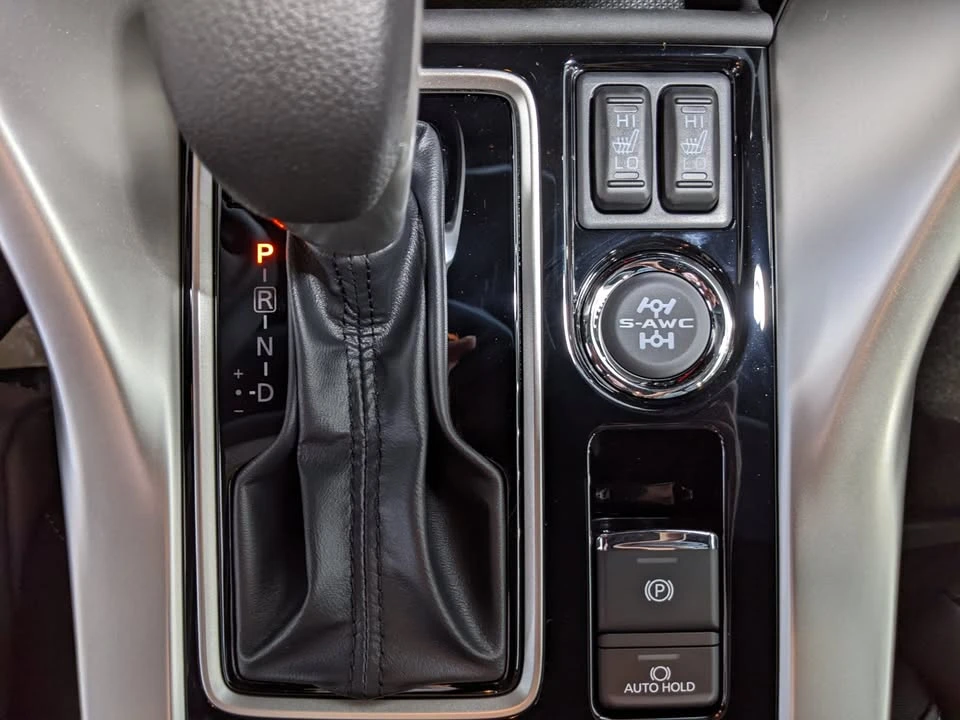 2025 Mitsubishi Eclipse Cross - Image 17 of 20