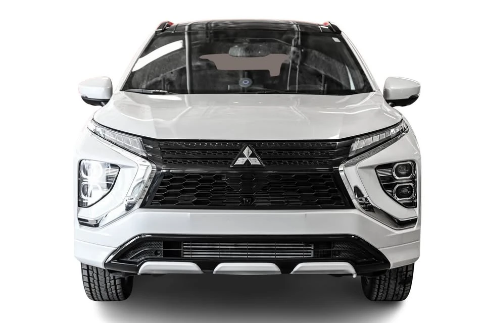 2025 Mitsubishi Eclipse Cross - Image 2 of 20