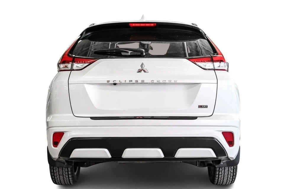 2025 Mitsubishi Eclipse Cross - Image 8 of 20