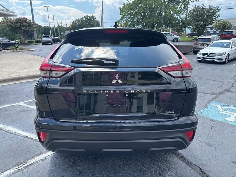 2025 Mitsubishi Eclipse Cross - Image 4 of 13