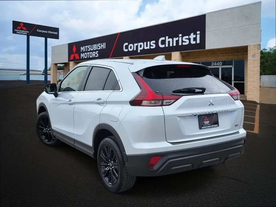 2025 Mitsubishi Eclipse Cross - Image 5 of 16